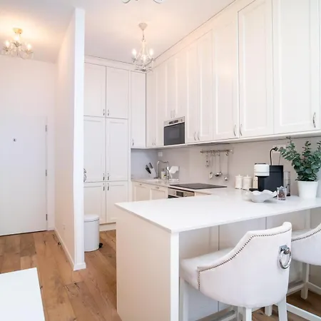 Unforgettable Old Town דירה *