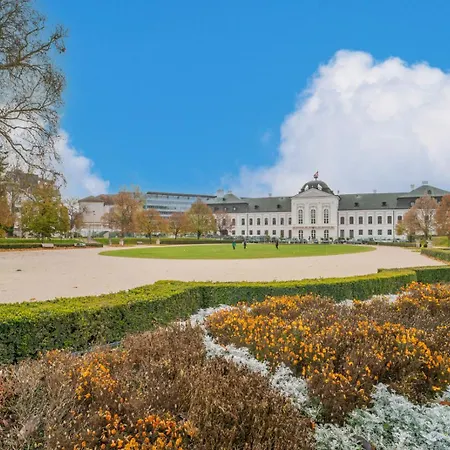 Daire Unforgettable Old Town *