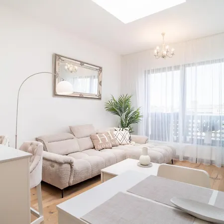 Unforgettable Old Town Apartment Bratislava